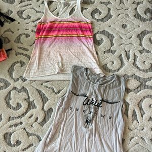 Tank tops in great condition perfect for summer.